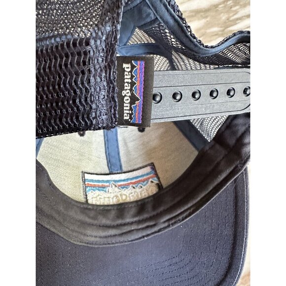 Patagonia Navy Blue Mesh Trucker Hat Adjustable Snapback Logo Cap Unisex - Picture 6 of 6